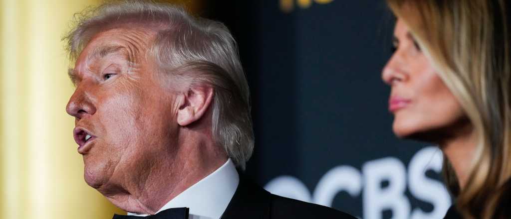 Trump pone en duda la fusi&oacute;n Netflix-Warner: "Podr&iacute;a ser un problema"