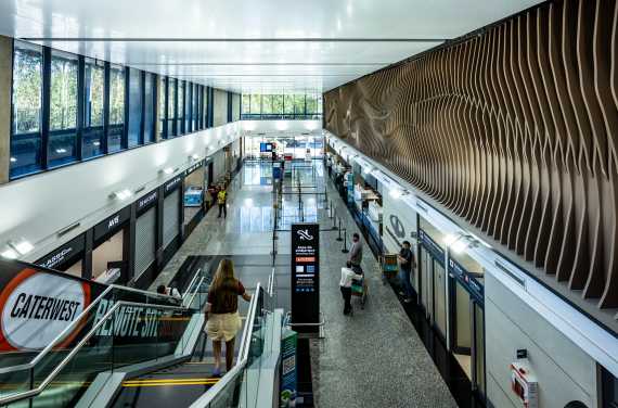 San Juan renovó por completo su aeropuerto 2 6939dca0543b6 570 376!