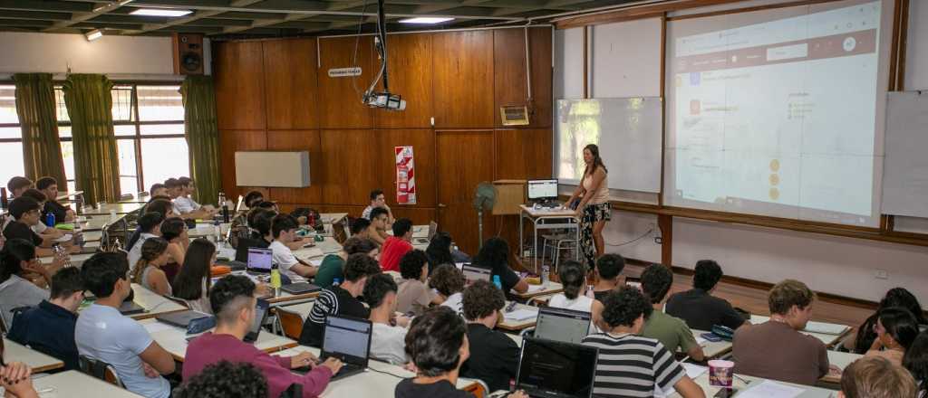Una facultad de la UNCuyo quit&oacute; un a&ntilde;o de cursado a todas sus carreras