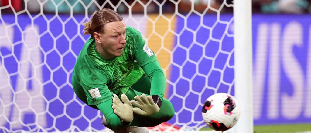 Videos: el show de Safonov, el arquero del PSG que tapó cuatro penales