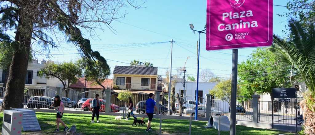 Godoy Cruz inaugura su tercera "Plaza Canina" con atención veterinaria