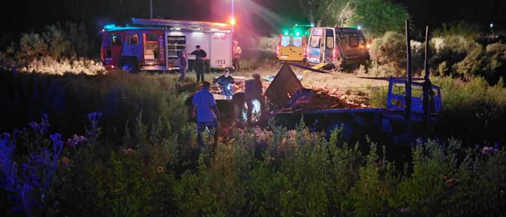 Volcó un camión en Ruta 40 y murió su conductor