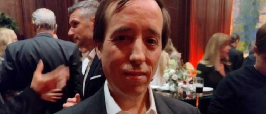 Qui&eacute;n es el empresario acusado de abusar de los compa&ntilde;eros de su hijo