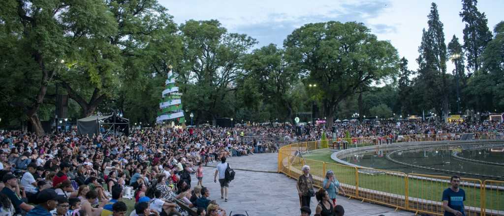 Ciudad Navideña en la Plaza Independencia: lo que pasó y lo que viene