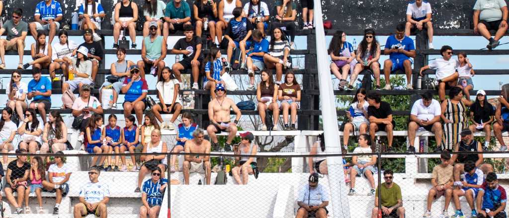 Papelón total: se suspendió la final de la Liga Femenina porque fue mucha gente