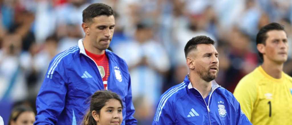 Ranking mundial: mejor&oacute; Messi, Scaloni cay&oacute; un lugar y el Dibu se derrumb&oacute;