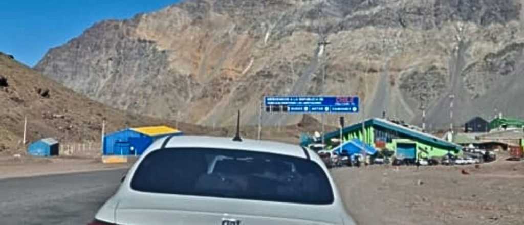 Tres horas y media de demora para cruzar a Chile: fila de 3 kilómetros