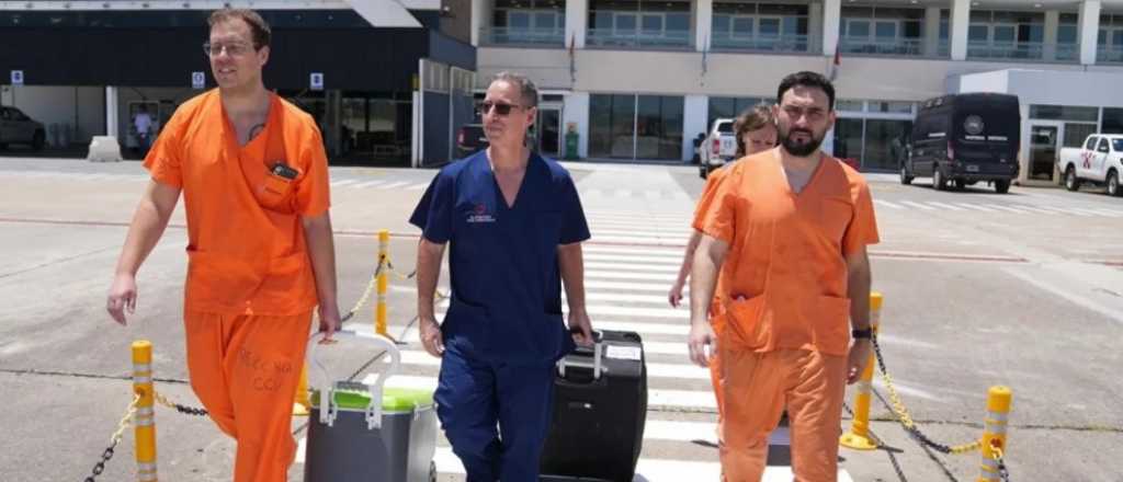 Un vuelo desde Mendoza reinaugur&oacute; el aeropuerto de Rosario y salv&oacute; vidas