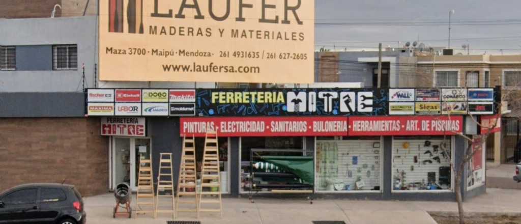 Robaron en una ferretería de Carrodilla