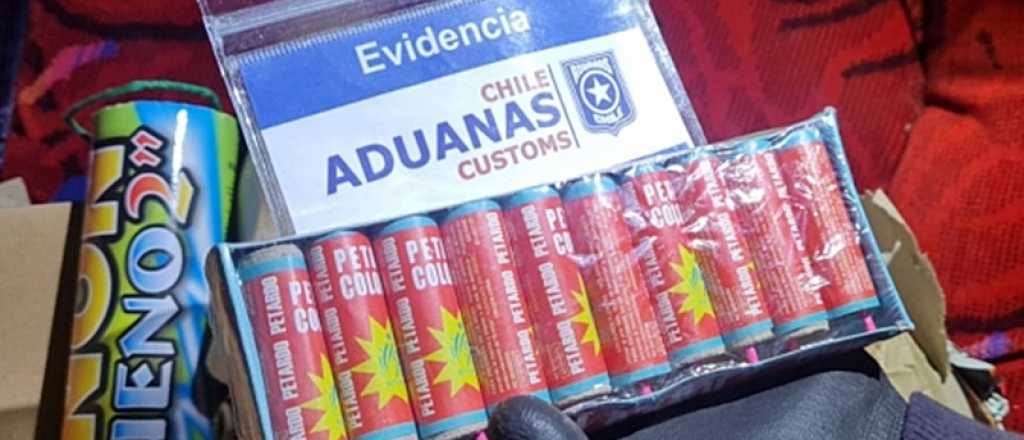 Corredor de pirotecnia: decomisos millonarios en Mendoza y Chile