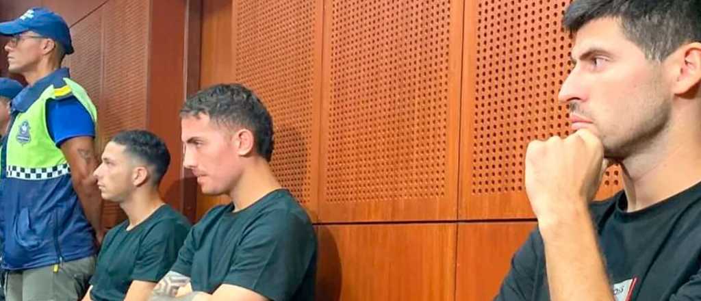 Sobreseyeron a exjugadores de Velez acusados de abuso: uno jugar&aacute; en la Lepra