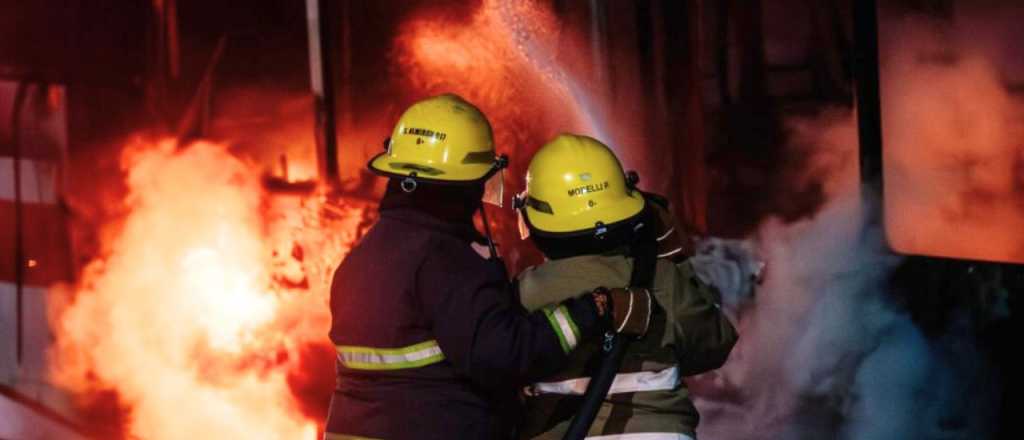 Un hombre muri&oacute; en el incendio de una casa abandonada 