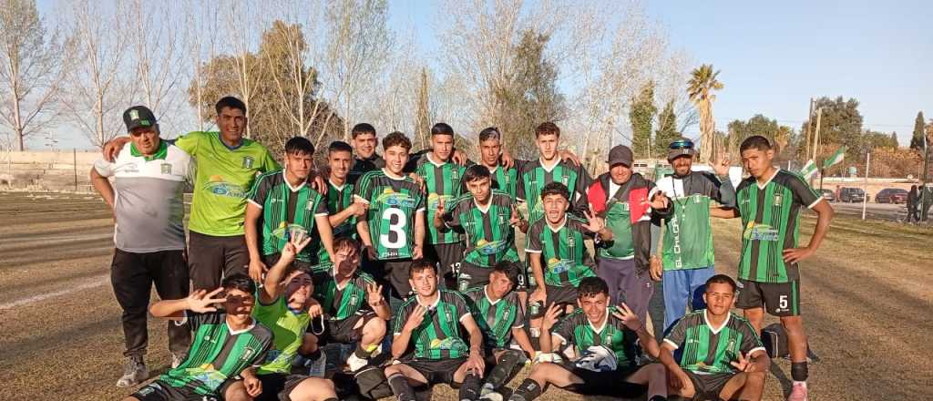 El club que nació en un terreno prestado y se volvió el corazón del distrito