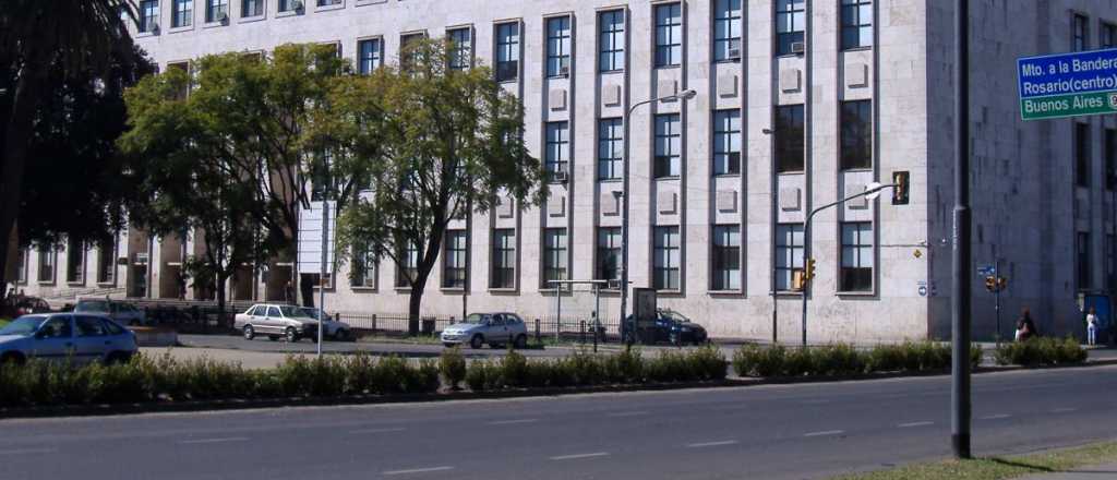 El grave motivo por el que una jueza le prohibió a un hombre contactar a su hija