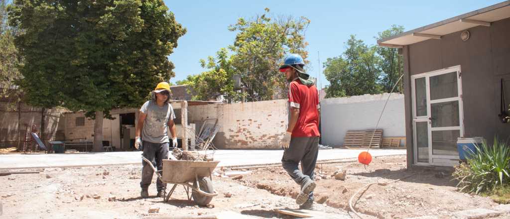 Así son las refacciones que se están realizando en escuelas de la Ciudad