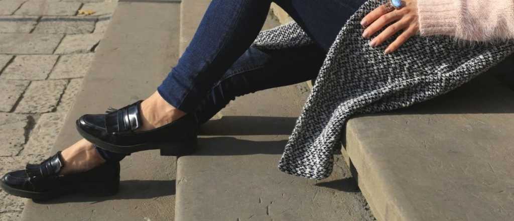 Elegancia sin tacos: el zapato vers&aacute;til que es tendencia este verano