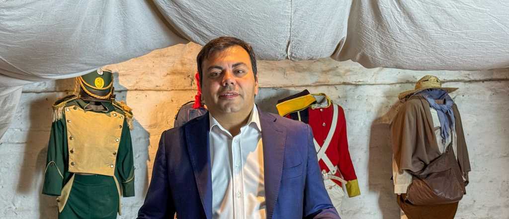 Lo Presti tras la restitución del sable robado: "Es patrimonio de todos"