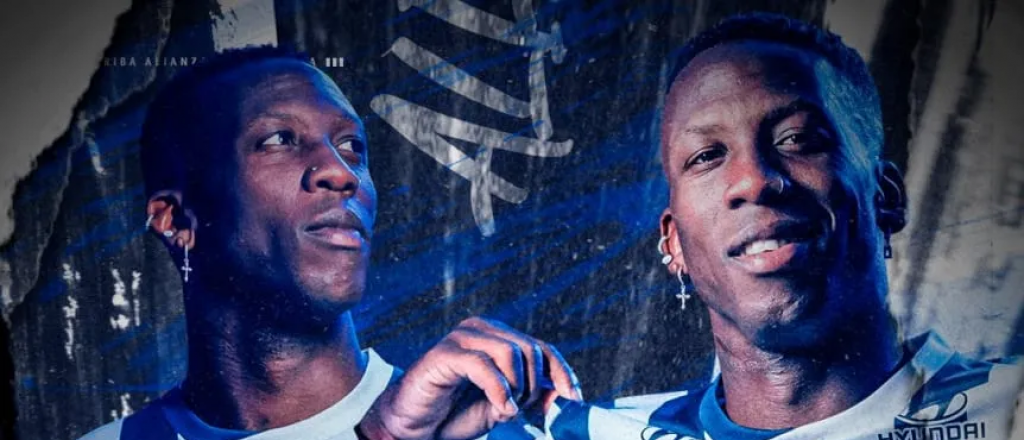 Advíncula vuelve a Perú: oficializan su fichaje tras su salida de Boca