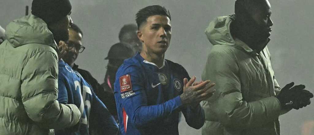 Con gol de Enzo Fern&aacute;ndez, Chelsea gole&oacute; a Charlton y avanz&oacute; de ronda