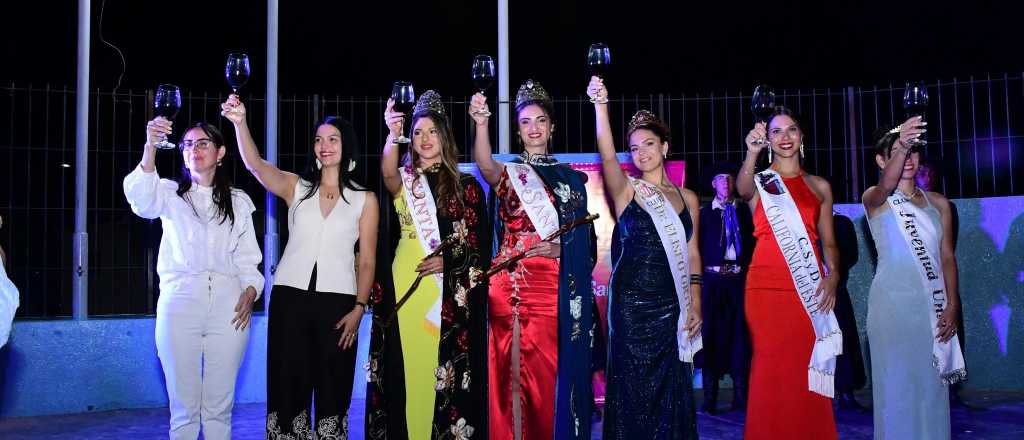 En la tierra donde gobierna una reina, hay menos candidatas que distritos