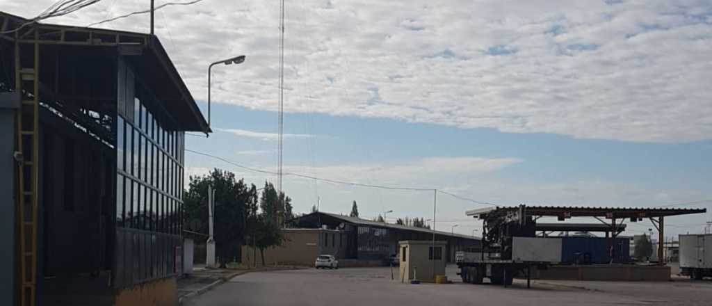 Modificar&aacute;n un dep&oacute;sito en Puerto Seco para construir una escuela