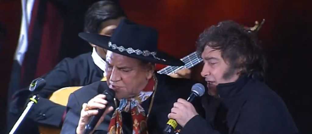 El "amor salvaje" de Milei por el escenario: ahora cant&oacute; con el Chaque&ntilde;o