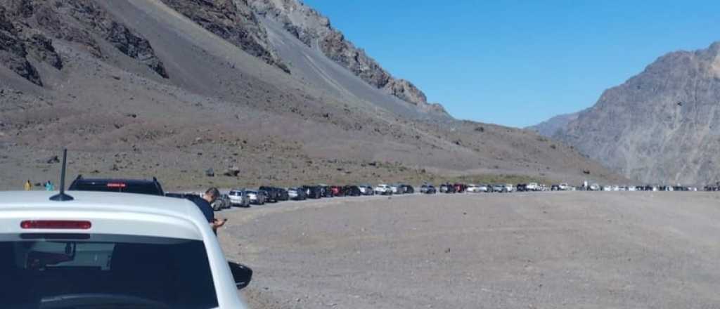 Hubo largas filas y demoras de tres horas para cruzar a Chile