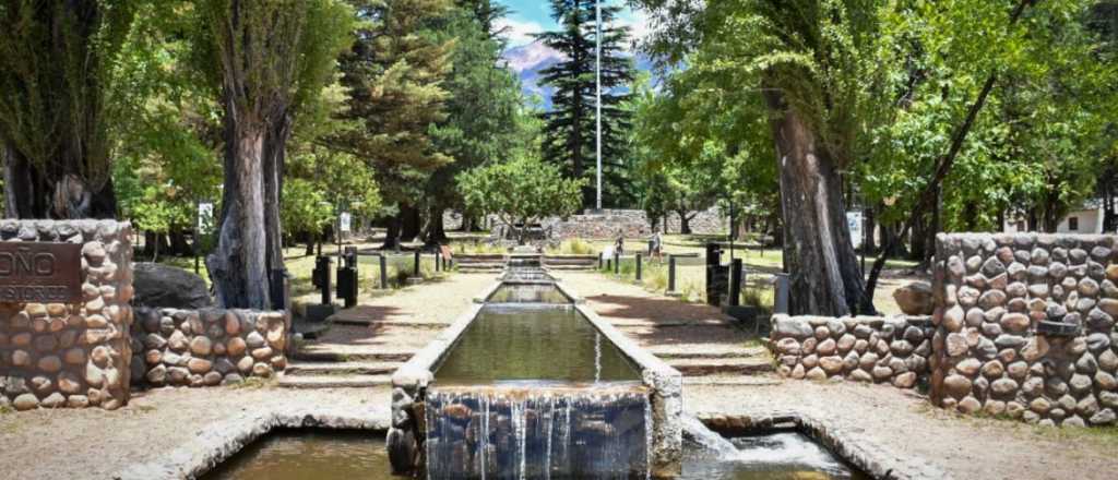 Cobrar&aacute;n el agua en El Manzano