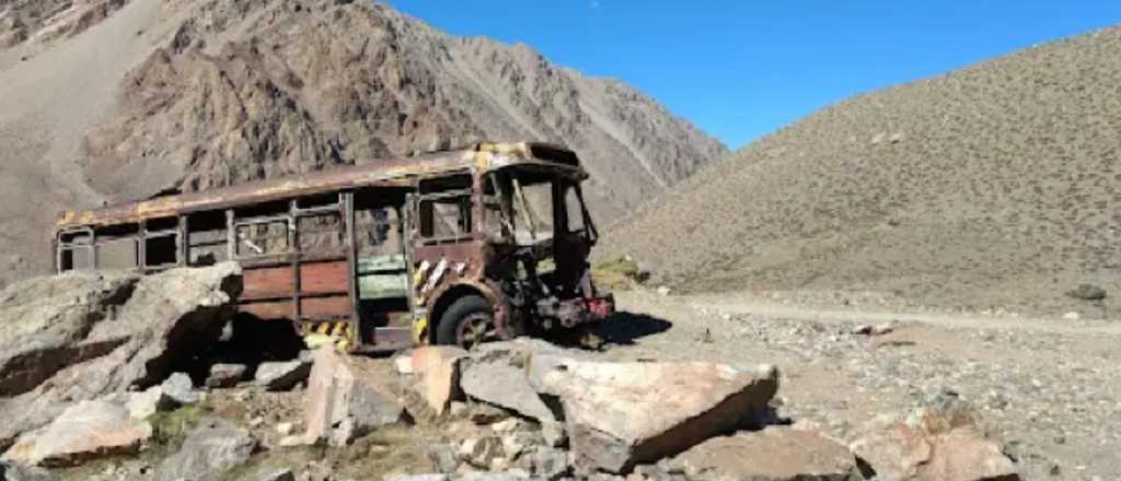 El "Magic Bus" mendocino que descansa en medio de la Cordillera