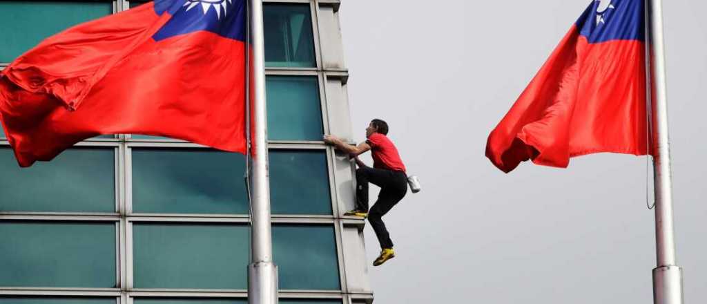Quién es Alex Honnold, el escalador que hizo historia en Taiwán