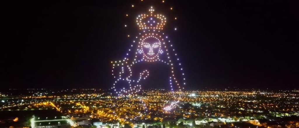 San Rafael tuvo el primer show de drones en la historia vendimial