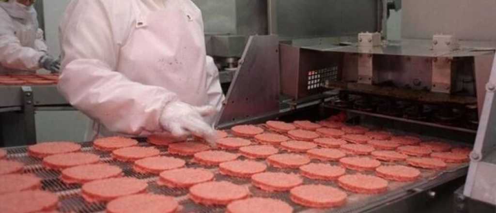 El creador de famosas hamburguesas suspendi&oacute; empleados y podr&iacute;a cerrar
