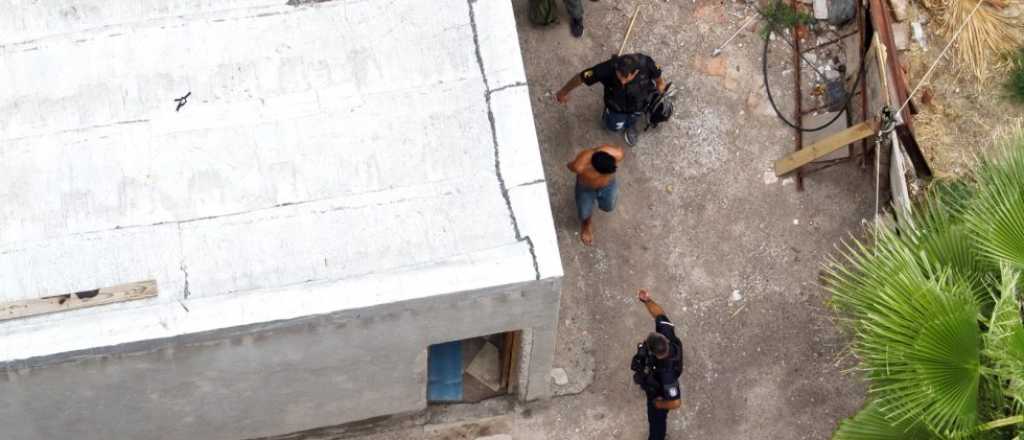 La Polic&iacute;a frustr&oacute; un robo gracias a drones y detuvieron a dos hombres