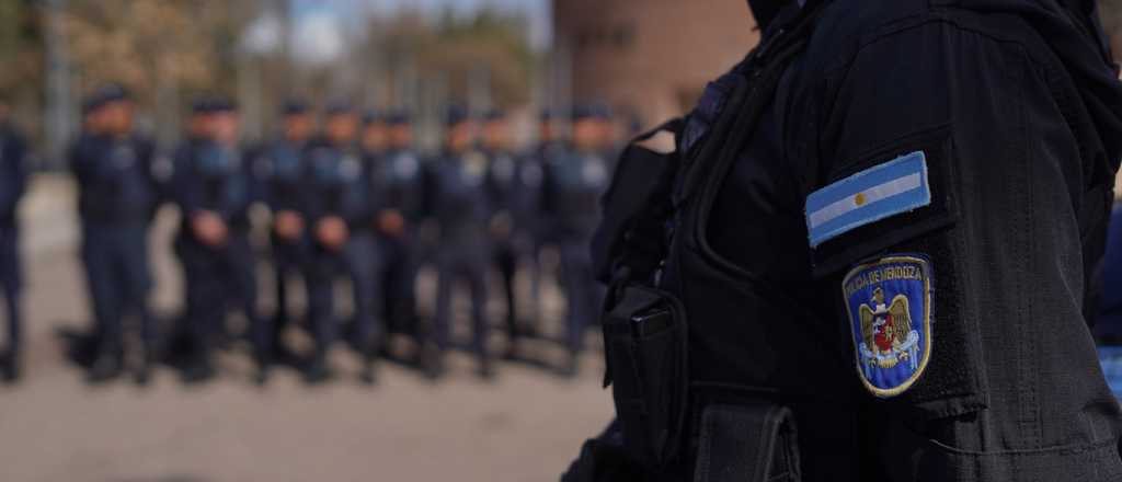 Un polic&iacute;a fue expulsado por su vinculaci&oacute;n a un robo en General Alvear