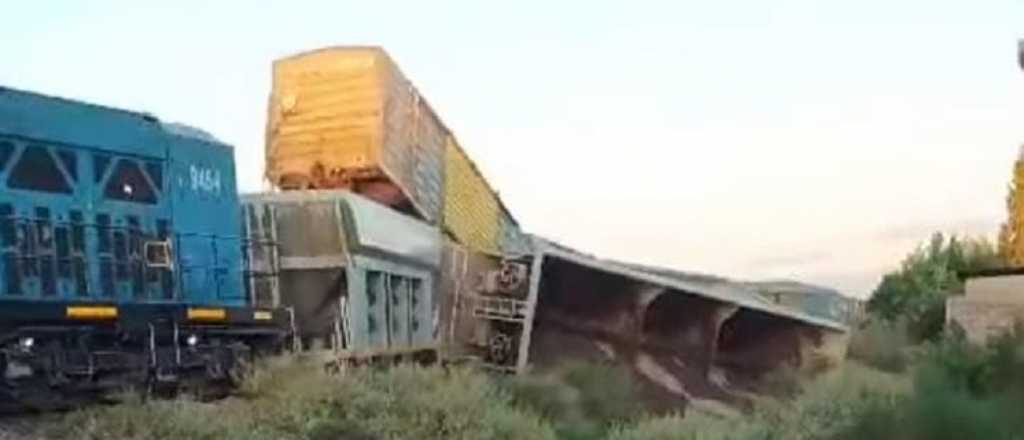 Descarril&oacute; un tren que transportaba cemento en San Mart&iacute;n
