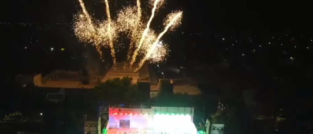 Escándalo en General Alvear: por un "error" usaron fuegos artificiales