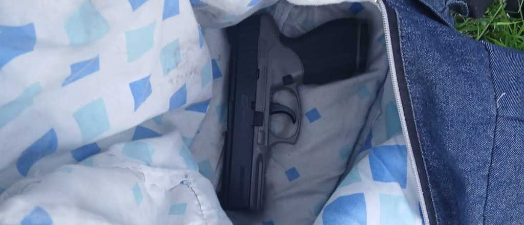 Quisieron robar en Godoy Cruz con un arma de juguete y los detuvieron