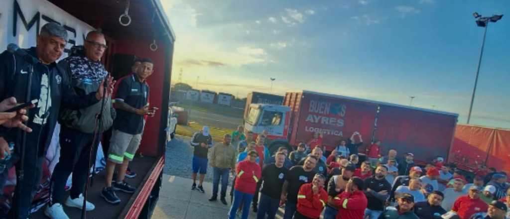 Paro indeterminado en la principal planta del país de Coca-Cola