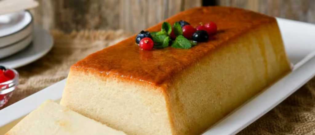 Postre casero expr&eacute;s: bud&iacute;n de pan en microondas