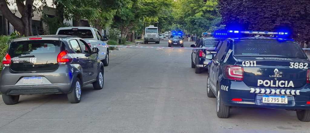 Así abatió la Policía al hombre que apuñaló a su madre y amenazó a los efectivos