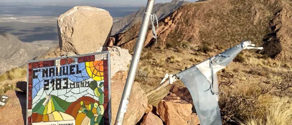 Dos mujeres se descompensaron subiendo el Cerro Nahuel