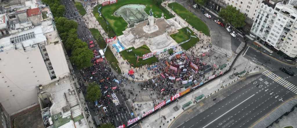 El paro de la CGT provoc&oacute; una p&eacute;rdida de 575 millones de d&oacute;lares