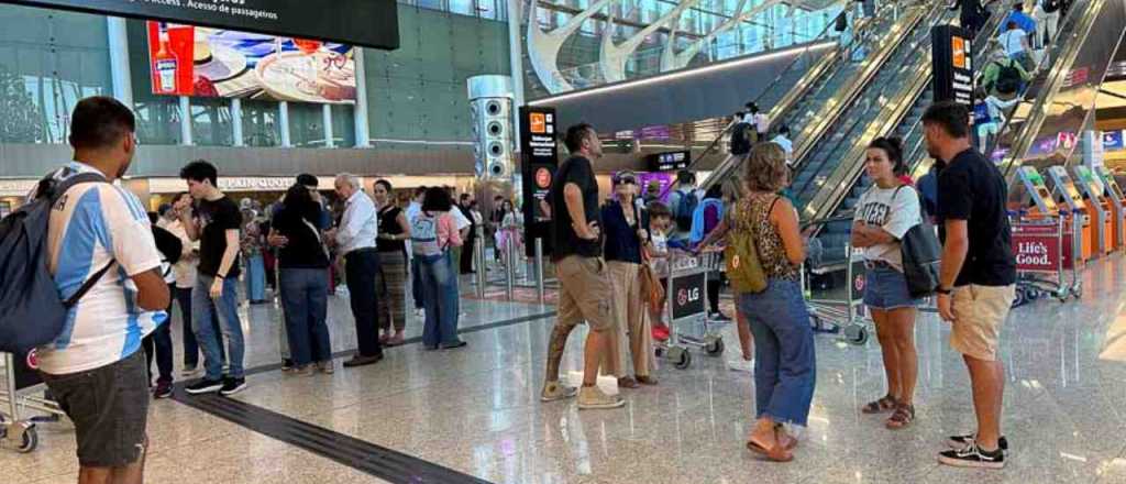 Canciller&iacute;a repatri&oacute; a 248 argentinos desde Emiratos &Aacute;rabes