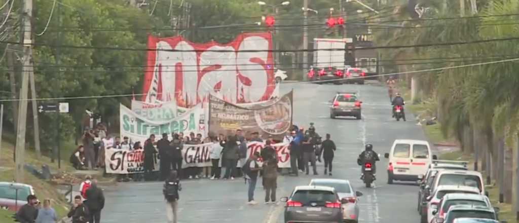 Protestas en rechazo de la reforma laboral paralizan CABA