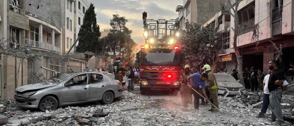 El bombardeo a Irán dejó al menos 200 muertos y 700 heridos