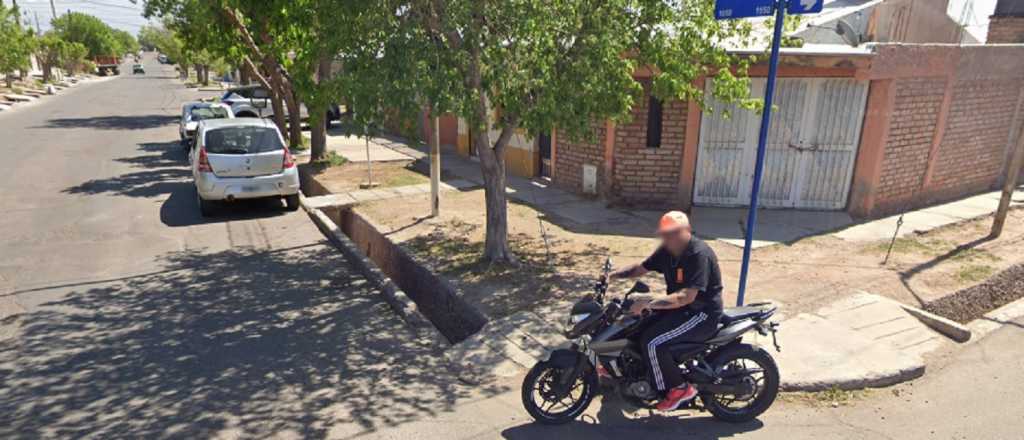 Violento asalto a joven motociclista en Maipú: le robaron casi $100mil
