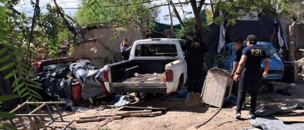 Golpe a un desarmadero ilegal en Guaymall&eacute;n: dos detenidos