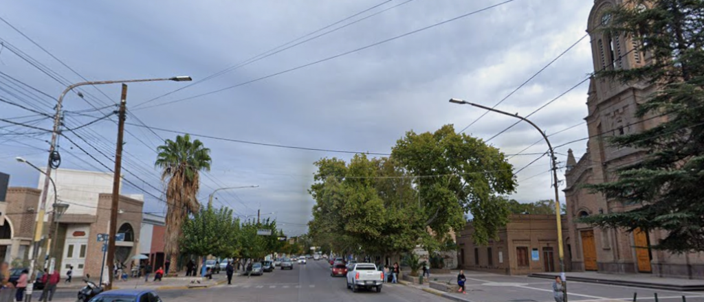 Conducía ebrio, se subió a la vereda y atropelló a una mujer en Don Bosco