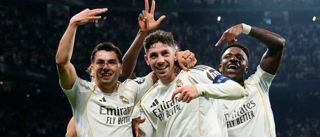 Con un show de Valverde, Real Madrid goleó al City y acaricia los cuartos