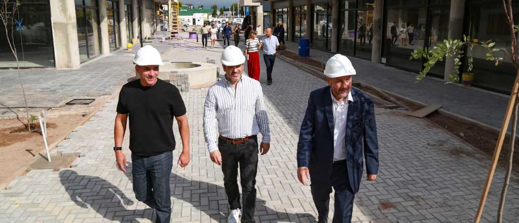 Calvente recorrió una obra que generará más de 300 empleos en Guaymallén